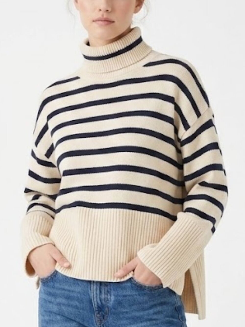 Gap 24/7 Split-Hem Turtleneck Sweater Navy Cream Size Small Petite